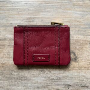 Fossil Vintage Red Leather Zip Wallet Soft Leather Classic Minimalist Retro